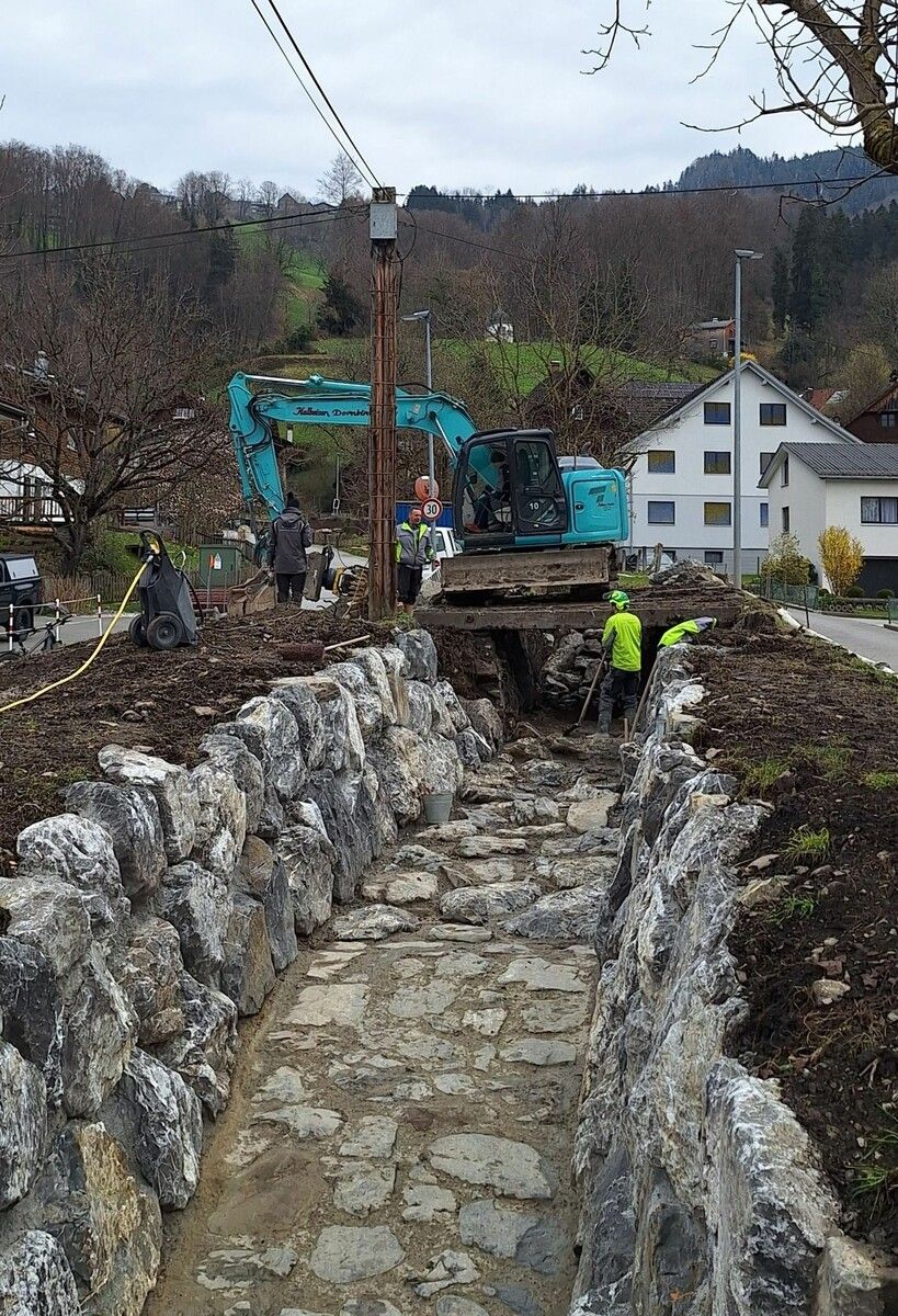 Der Kehlerbach bekommt neue Ufermauern. ⇒stadt