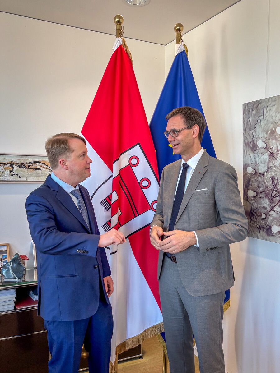 Der US-Botschafter Art Fisher mit Landeshauptmann Wallner.⇒V. Goncalves/US Botschaft