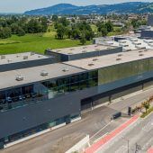 Fest im Sattel auf der Stahlachterbahn