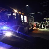 Hund schlägt Alarm – Stadel in Flammen