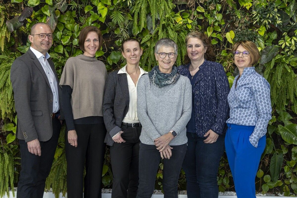 Die Jury (v. l. n. r.): Bernd Schelling, Petra Ilg, Martina Baumgartl, Marlies Mohr, Sabine Wittmann und Gabriele Graf. ⇒VN/Paulitsch
