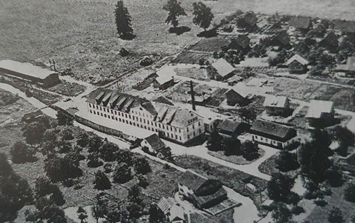 Die Lorünser Leichtmetallwerke um 1960.⇒ wirtschaftsarchiv vorarlberg (3)