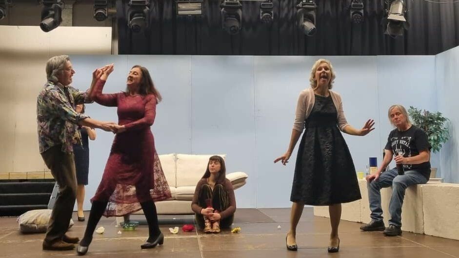 Die Proben zur Premiere am Freitag laufen auf Hochtouren. ⇒Angelika Romagna