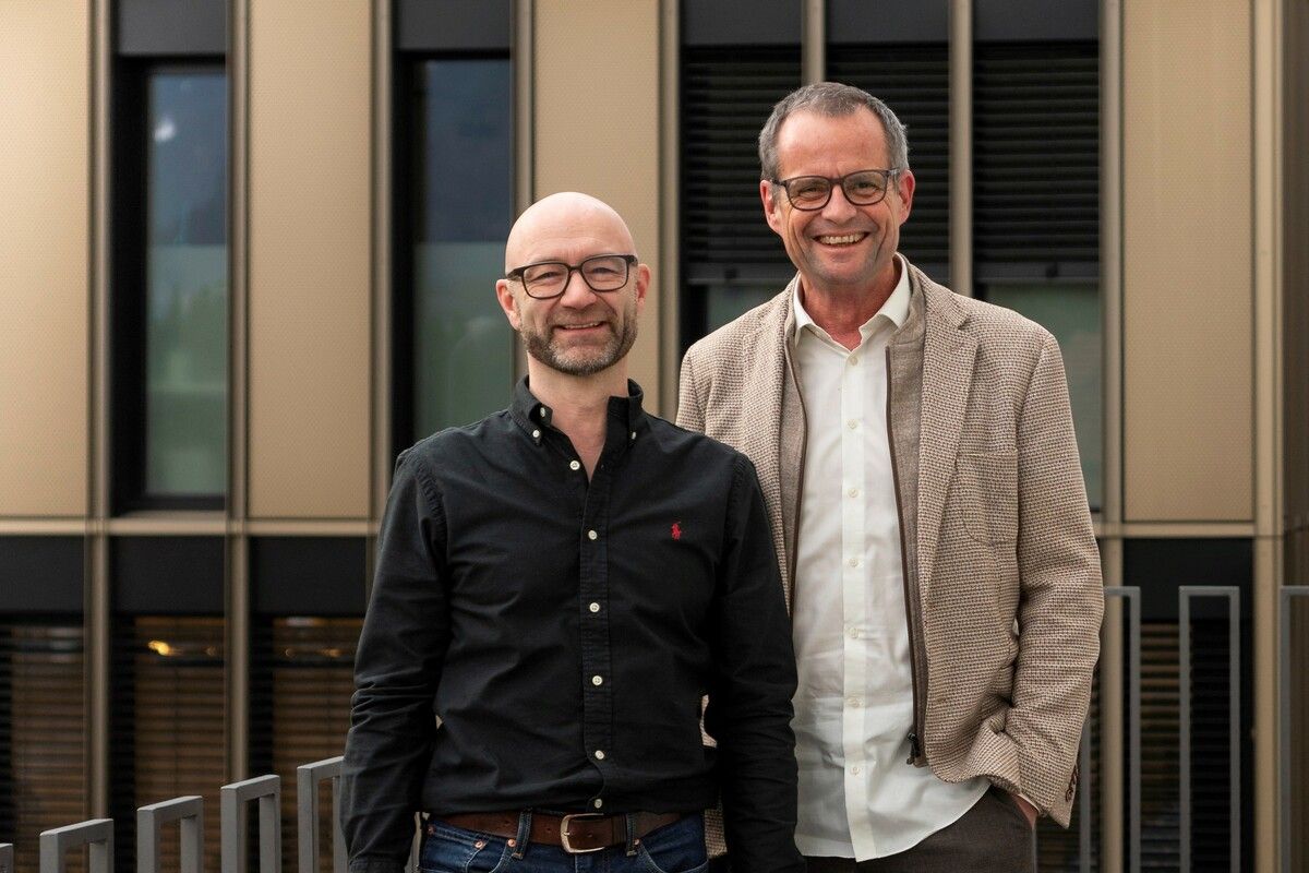 Dr. Daniel Gfrerer (l.) und Bertram Strolz am GesundheitsCampus Bludenz. ⇒ ⇒GesundheitsCampus Bludenz)