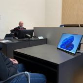 Taxifahrer mit Gewehr bedroht