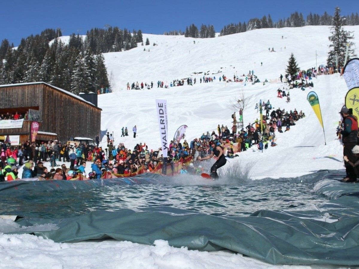 Eine Wassershow gibt es in Laterns auf 1570 Metern Seehöhe.