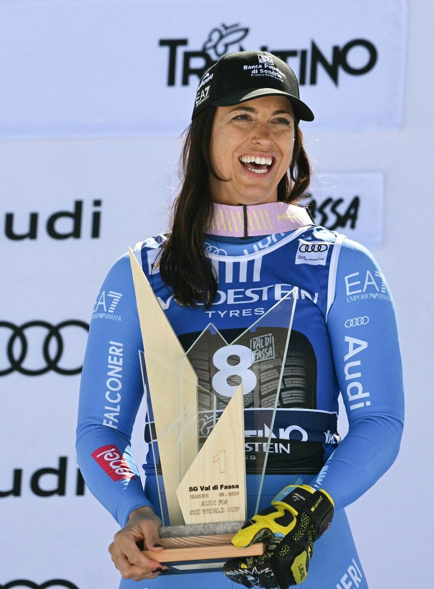 Elena Curtoni (l.) siegte im Super G, Laura Pirovano war zweimal in der Abfahrt erfolgreich.⇒apa/Ge