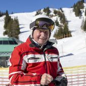 Hans Haueis steht mit 91 Jahren noch auf den Skiern. »A5
