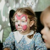 Gitarre, Bässe und ein Spielefest