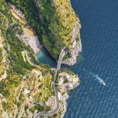 Zwischen Fels und Meer