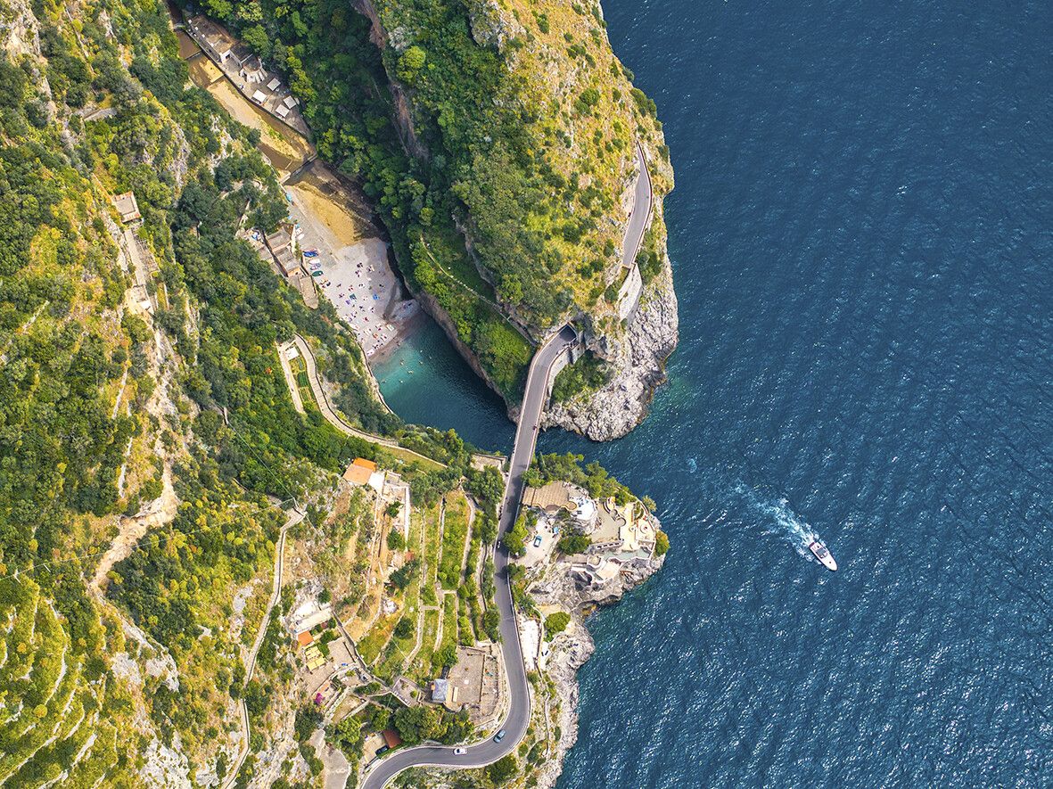 Zwischen Fels und Meer