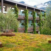 Vortrag über Dachgärten und ­Grünfassaden in der inatura