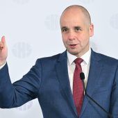 IHS-Chef fordert Behutsamkeit