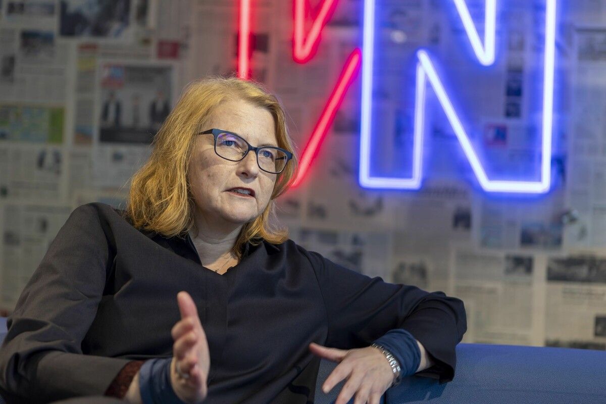 In Vorarlbergs Kulturszene mehrt sich der Unmut über den Umgang des Landes bzw. der KUGes mit Landestheater-Intendantin Stephanie Gräve.⇒VN