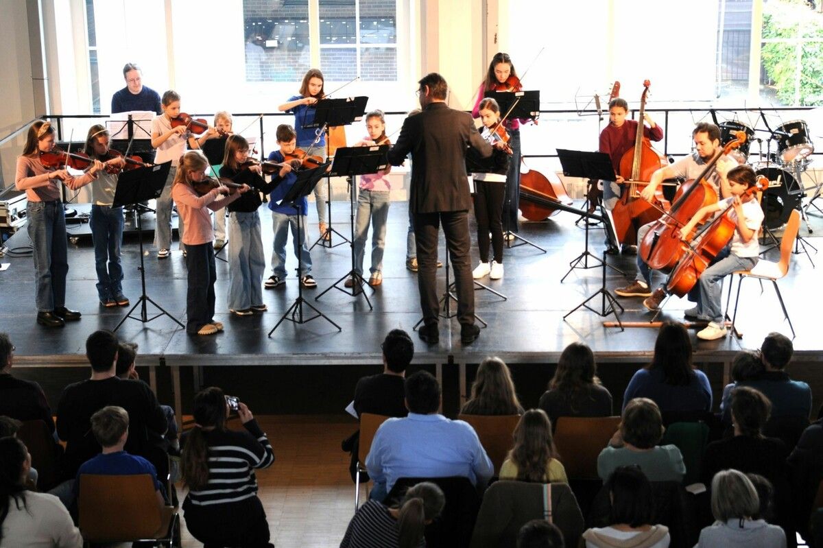 Jung und Alt musizierten gemeinsam im Rankweiler Vereinshaus. ⇒peter steidl