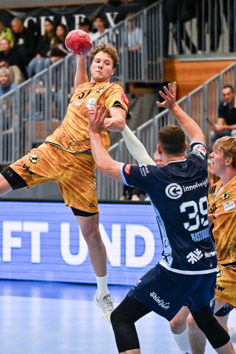 Kapitän Dian Ramic und Bregenz Handball erleiden herben Rückschlag im Kampf um das Viertelfinalticket. ⇒VN/Serra