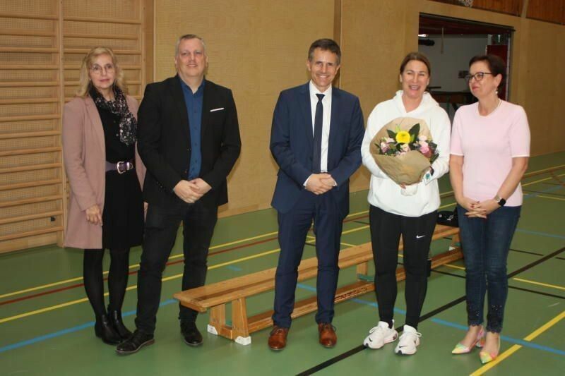 Kornelia Ender, Vizebürgermeister Christoph Längle, Heiko Richter (Bildungsdirektion), Birgit Butt und Gabi Kröll-Maier.⇒Thomas Knobel (2)