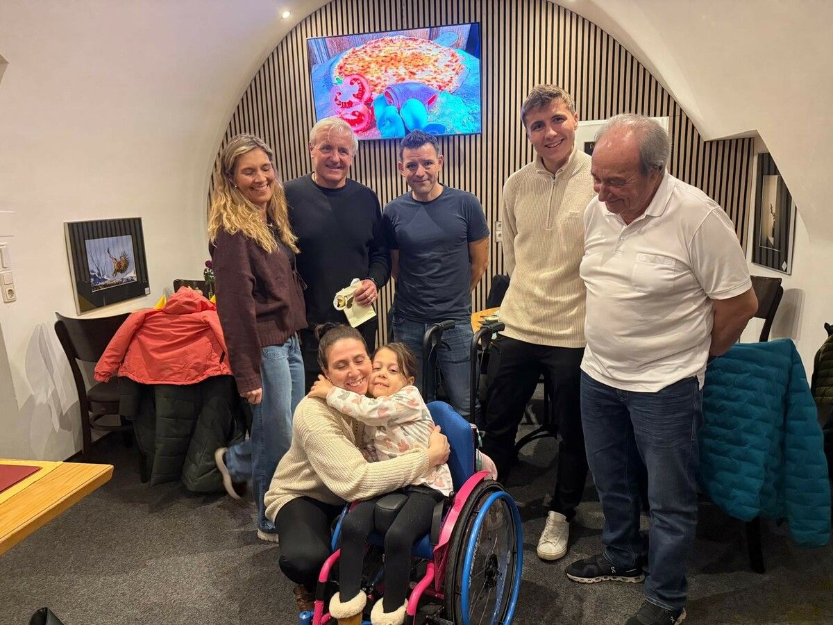 Lea Jolie aus Weiler freute sich riesig über die Hilfe und Unterstützung vom Sportverein Legenden Cup Bodensee.⇒privat