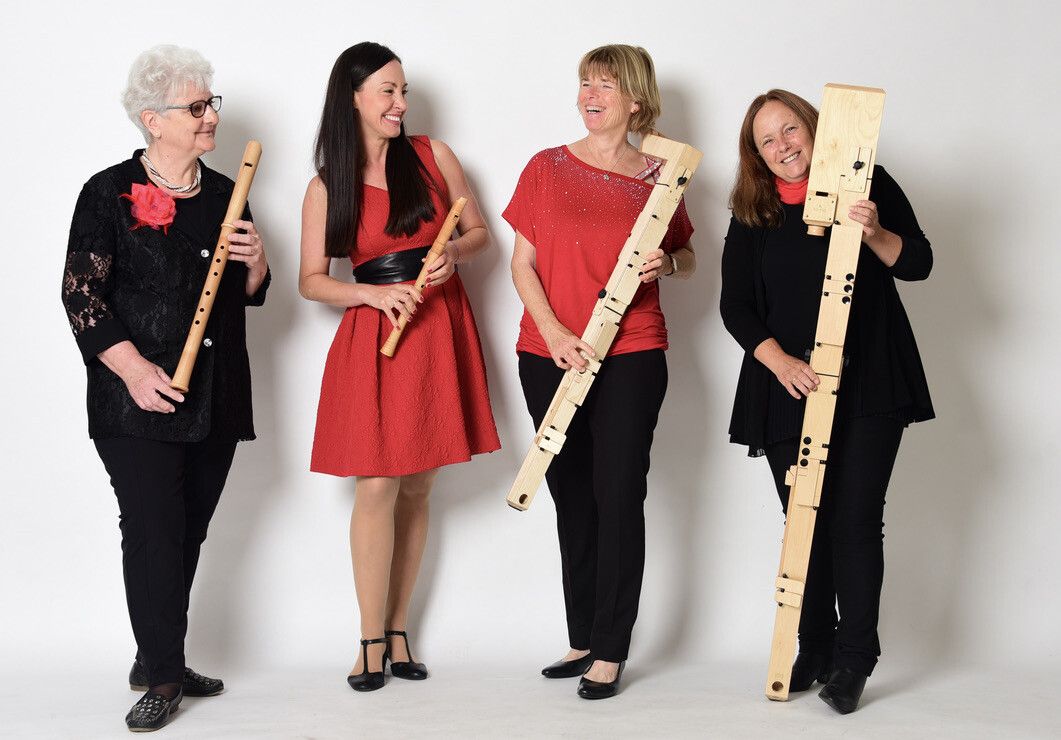 Musikalische Vielfalt und literarische Texte verbinden sich bei „La Rocaille“ zu einem besonderen Konzerterlebnis. ⇒Domino s’Hus am Kirchplatz