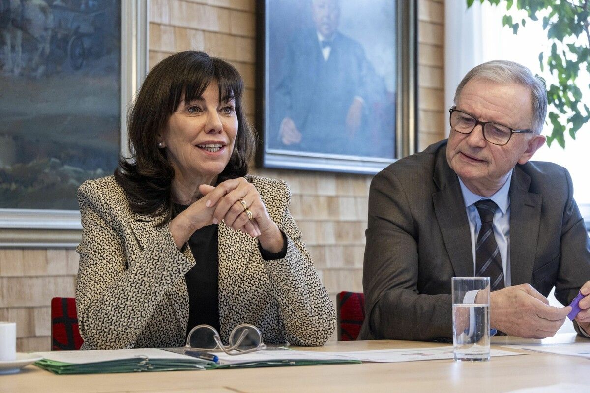 Präsidentin und Präsident: Martha Schultz und Karlheinz Kopf kennen sich seit vielen Jahren.⇒Roland Paulitsch