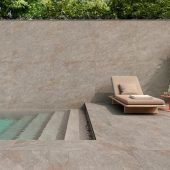 Übergänge zwischen  Innen- und Außenbereich