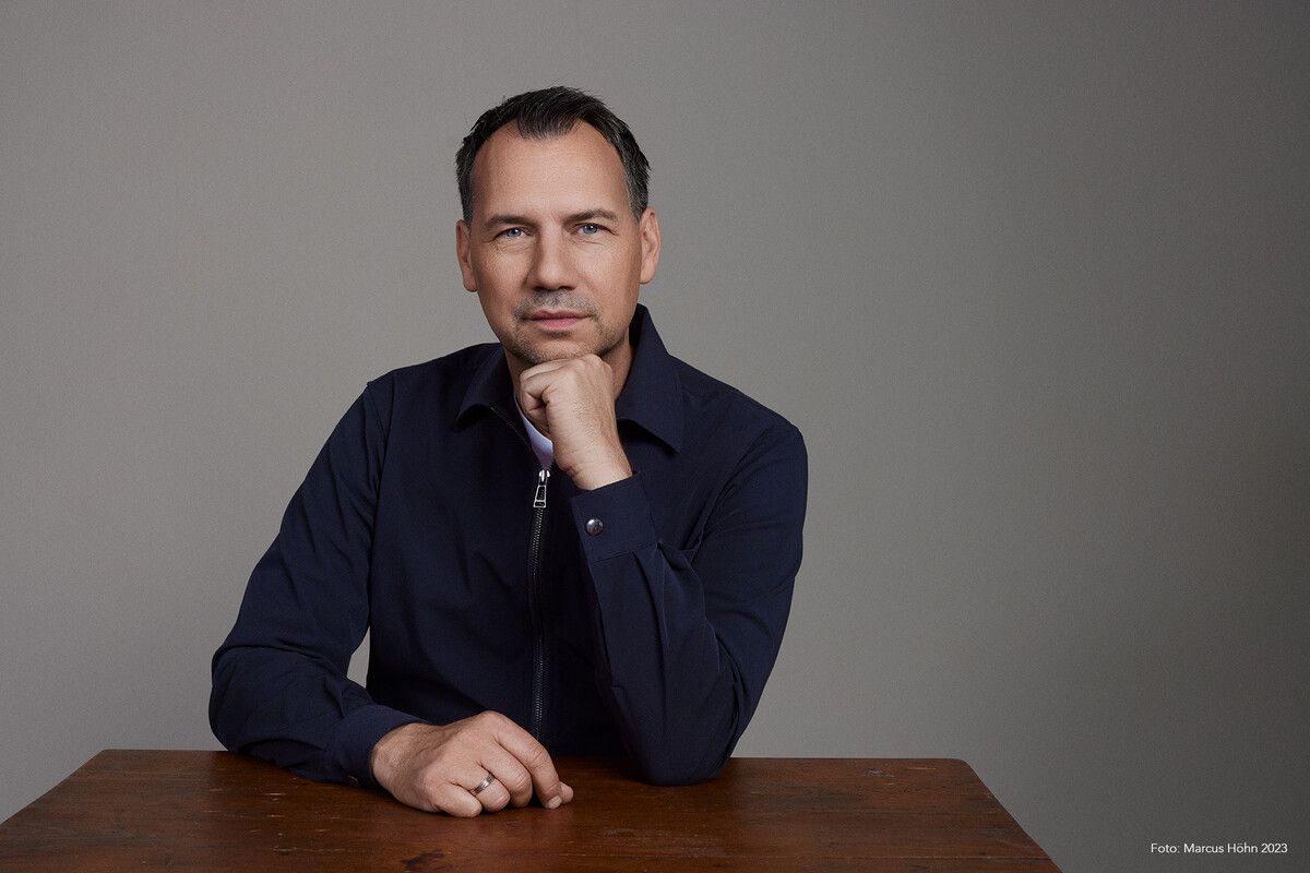 Sebastian Fitzek kämpft trotz seines Erfolgs weiterhin mit Selbstzweifeln.⇒⇒Marcus Höhn