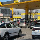 Ansturm auf Tankstellen im Land