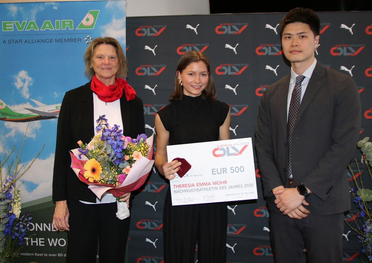 Theresia Emma Mohr mit ÖLV-Präsidentin Sonja Spendelhofer. ⇒ÖLV