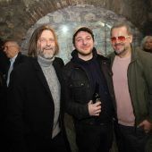 Elemente Stein und Wasser inszeniert