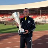 Ein Pokal vor der Länderspielpause