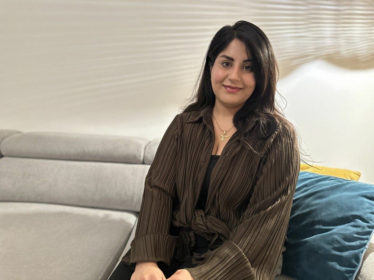 VOL.AT traf Zahra Ahmadi in ihrer Wohnung in Dornbirn.⇒VOL.AT/Mayer, AFP, VN/RAU