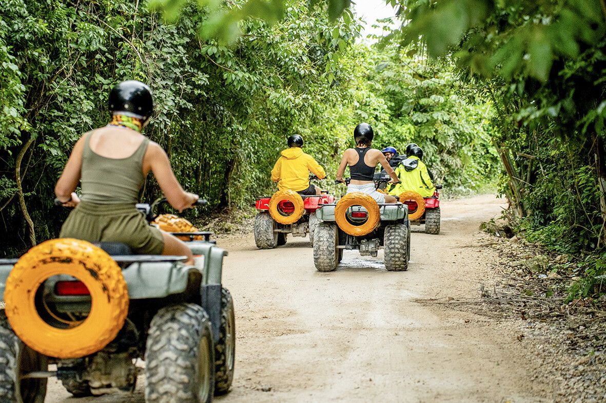 Wer Adrenalin mag, ist bei Extreme Adventure Cancun richtig.⇒Edelweiss/Loren Bedeli (2)