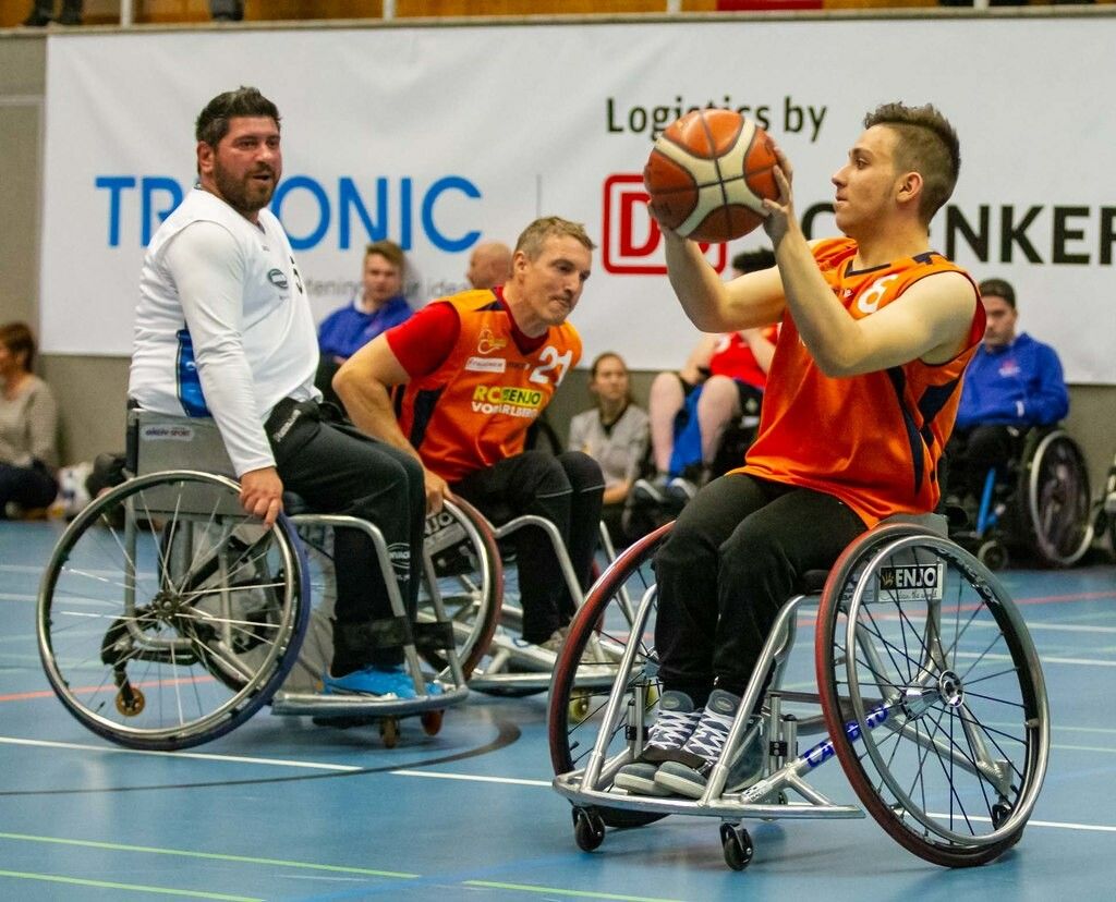 Zum 46. Mal lädt der RC Vorarlberg wieder zu einem besonderen Wochenende in Altach voller Sport, Unterhaltung und Gemeinschaft ein.⇒VN/Serra