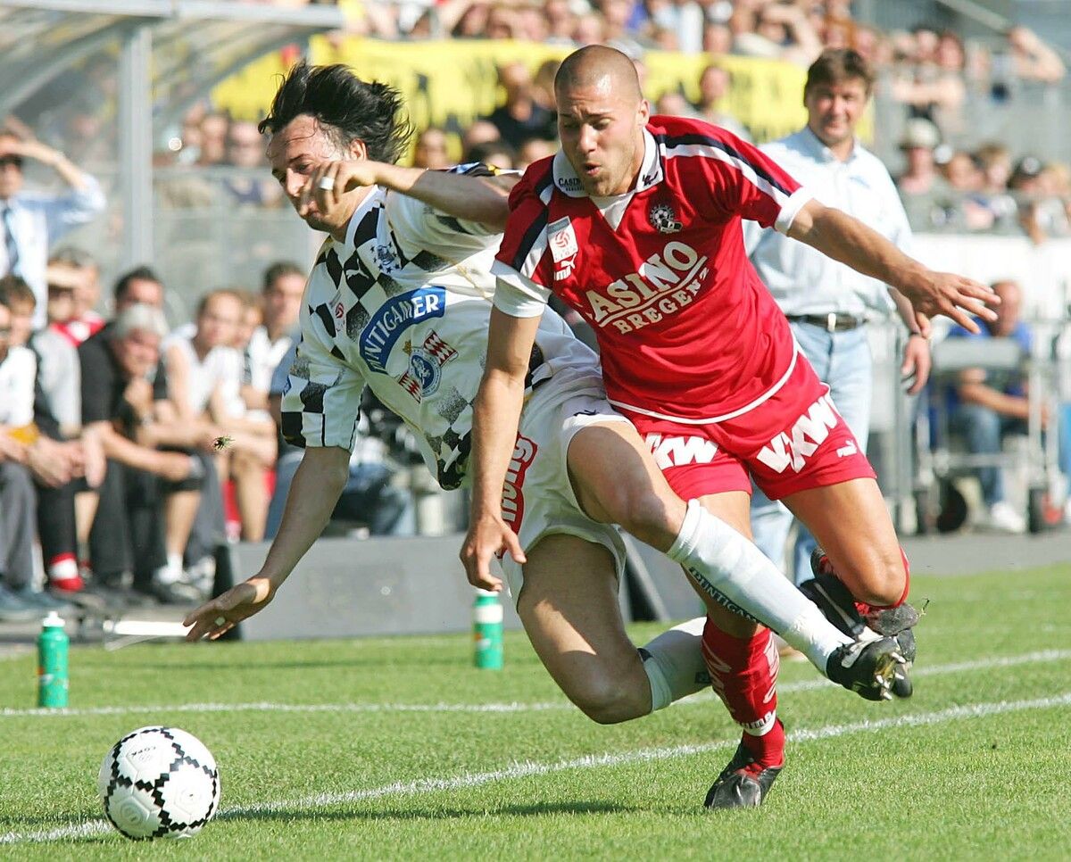 Zwischen 2001 und 2004 bestritt Mario Konrad insgesamt 44 Spiele für SW Bregenz und erzielte dabei ein Tor.⇒Privat