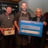 Bunte Eier halfen den Schmetterlingskindern