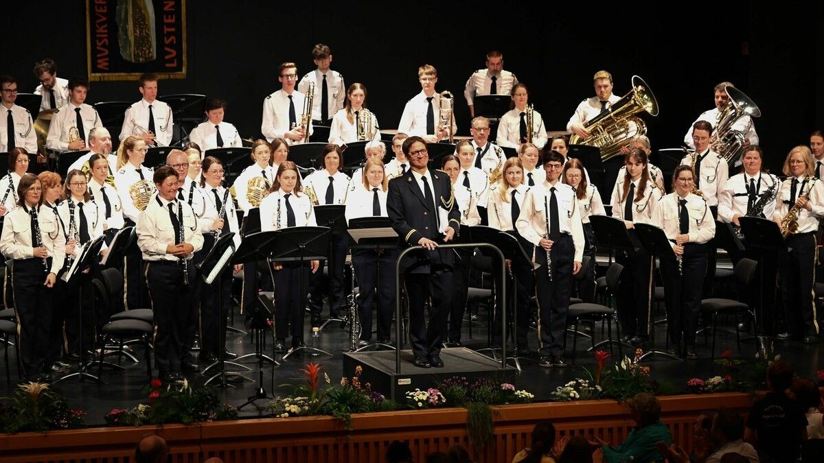 Am Montag fand das Osterfrühschoppen des Musikvereins Lustenau im Reichshofsaal statt. ⇒Bernadette von Sontagh (2)