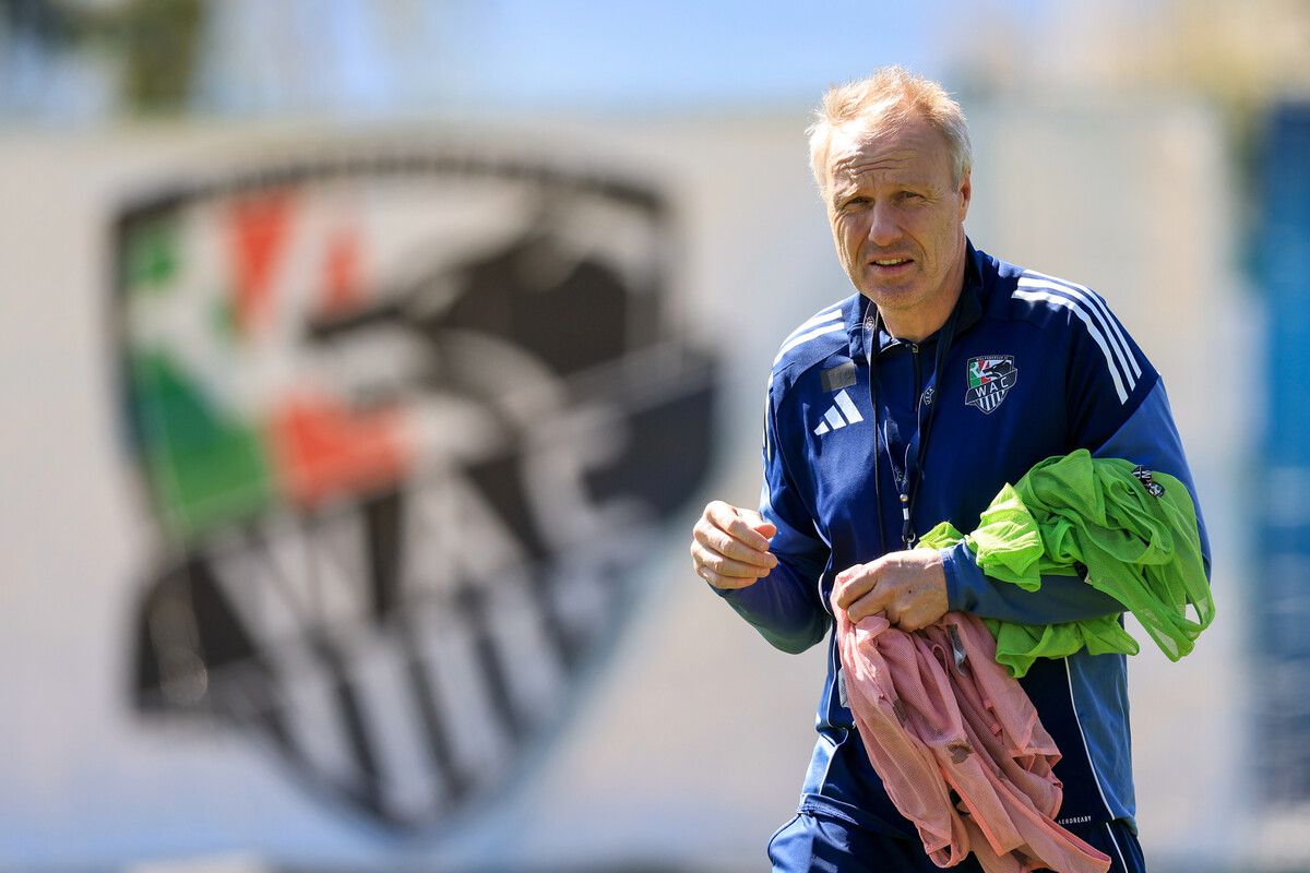 Auf den Tiroler Thomas Silberberger warten in der Abstiegsrunde mit dem WAC die brisanten Duelle gegen seinen Ex-Verein WSG Tirol und Altach.⇒gepa