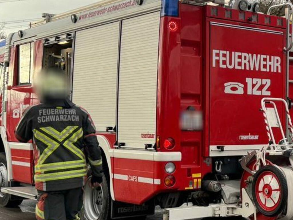 Baustellenradio löst Brand in Wohnung aus. ⇒symbolbild/vew