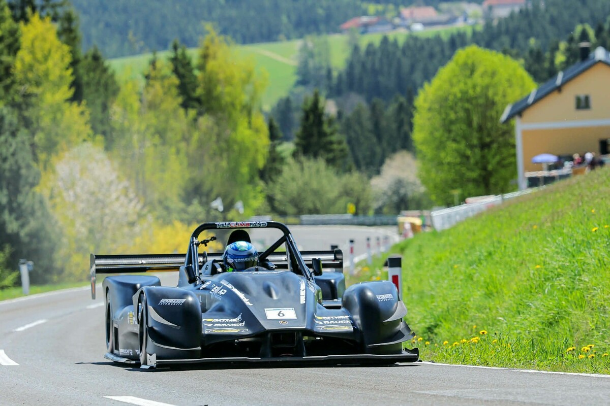 Christoph Lampert brachte am Rechberg bei seinem NOVA PROTO NP1 die Reifen zum „glühen“ und verbuchte mit 245km/h die Spitzengeschwindigkeit. ⇒NOGER