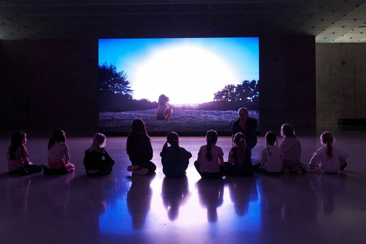 Das Kunsthaus Bregenz widmet sich mit Film, Vortrag und Führungen dem Verhältnis von Kosmos und Ästhetik.⇒
              ⇒
              KUB/Kuzmanovic