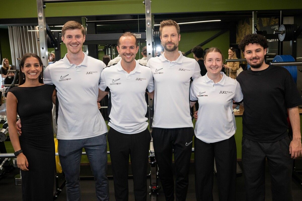 Das Team lud zur Eröffnung: Biljana Kleinheinz, Florian Winder, Julian Kleinheinz, Rico Andriessen, Caroline Fritsch und Amin Elghazzali.⇒Alexandra Serra