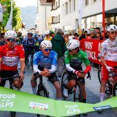 Stüssi glänzt, Zangerle verteidigt Bergtrikot