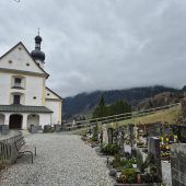 Mehr Platz am Friedhof: Gemeinde setzt auf neue Urnengräber