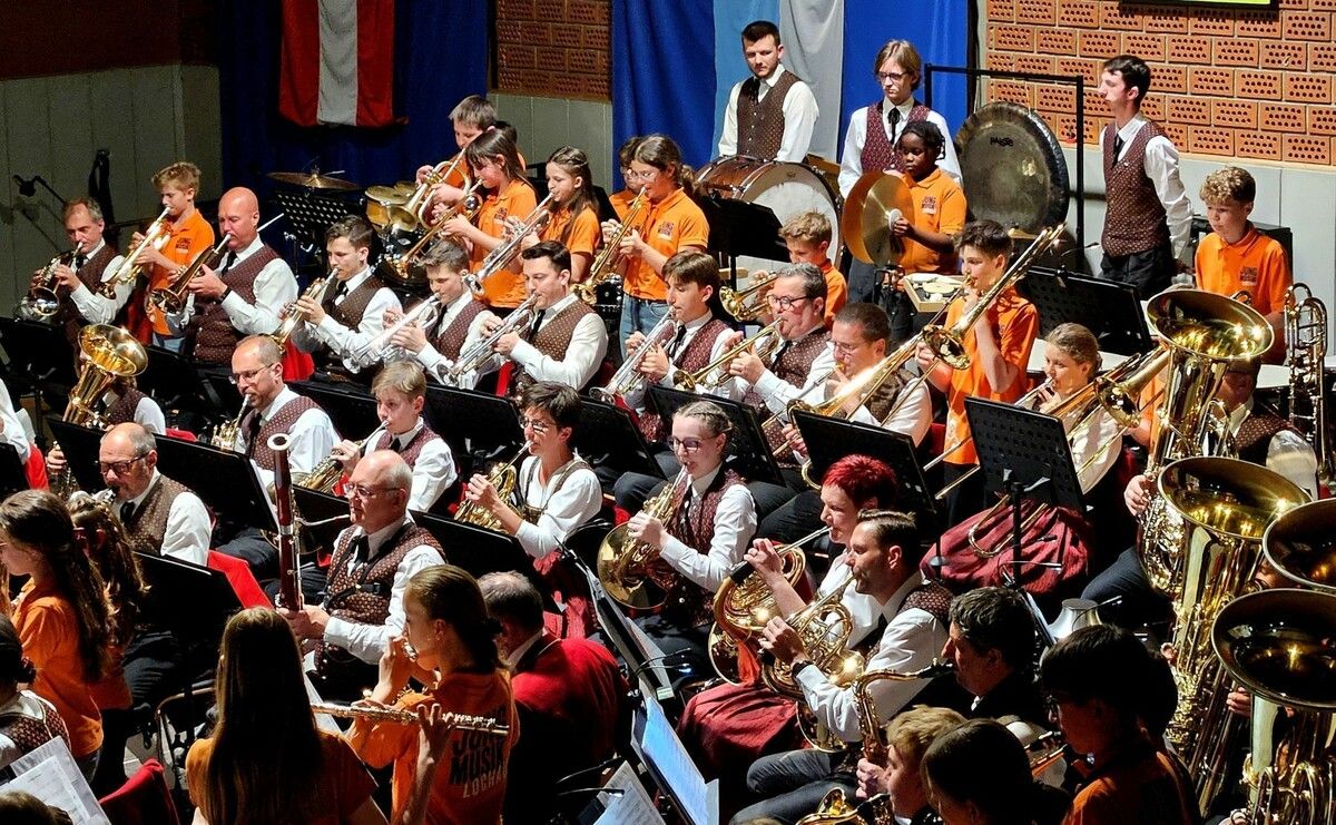Der Musikverein Lochau lädt alle Blasmusikfans mit einem bravourösen Konzertprogramm am Samstag, dem 11. April 2026, um 20 Uhr zum traditionellen „Frühlingskonzert“ in die große Sporthalle.⇒bms (3)