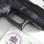 Prüfungsengpass durch Waffennovelle