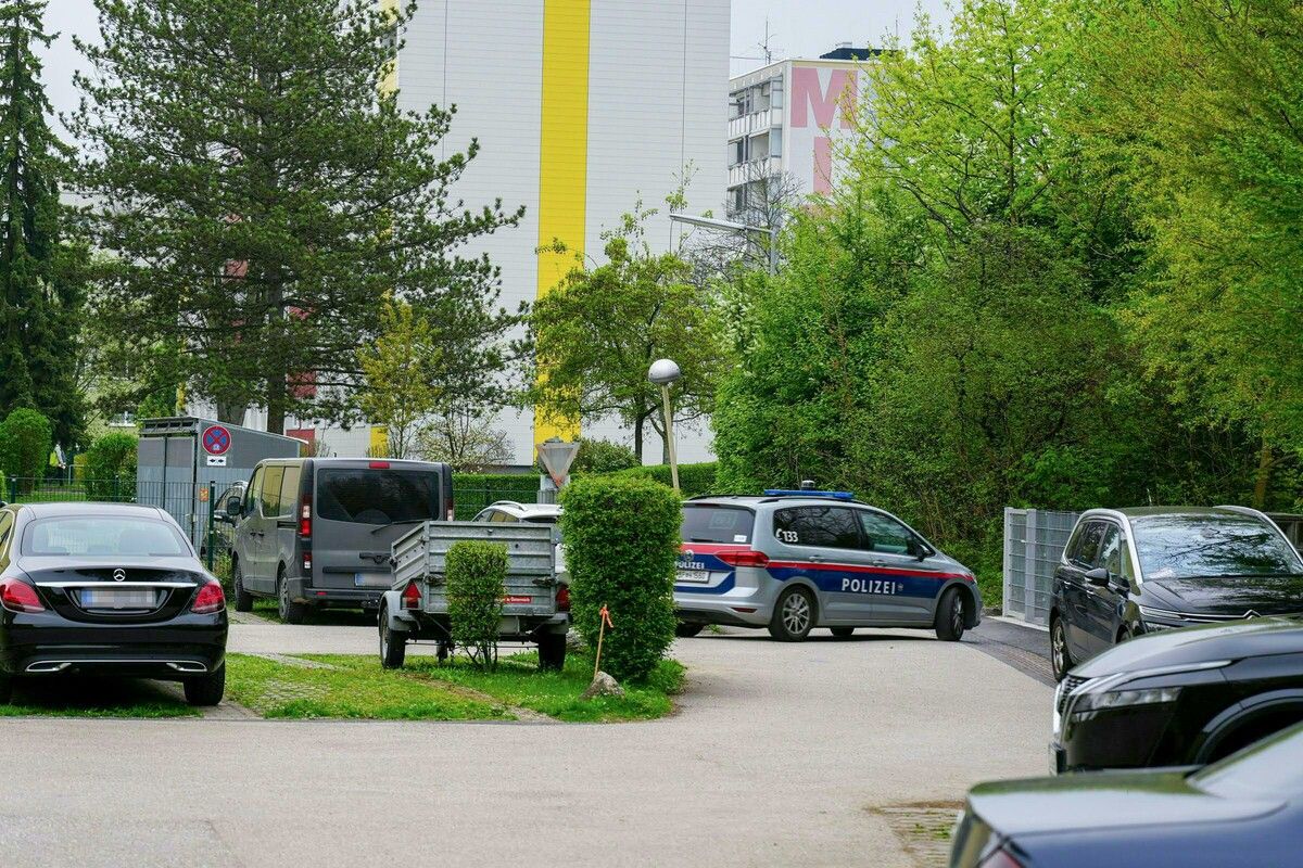 Die Beamten waren wegen Tumults zur Wohnung gerufen worden.⇒Apa