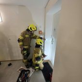 Vergessener Kochtopf löst Einsatz aus – Mann schläft auf Couch