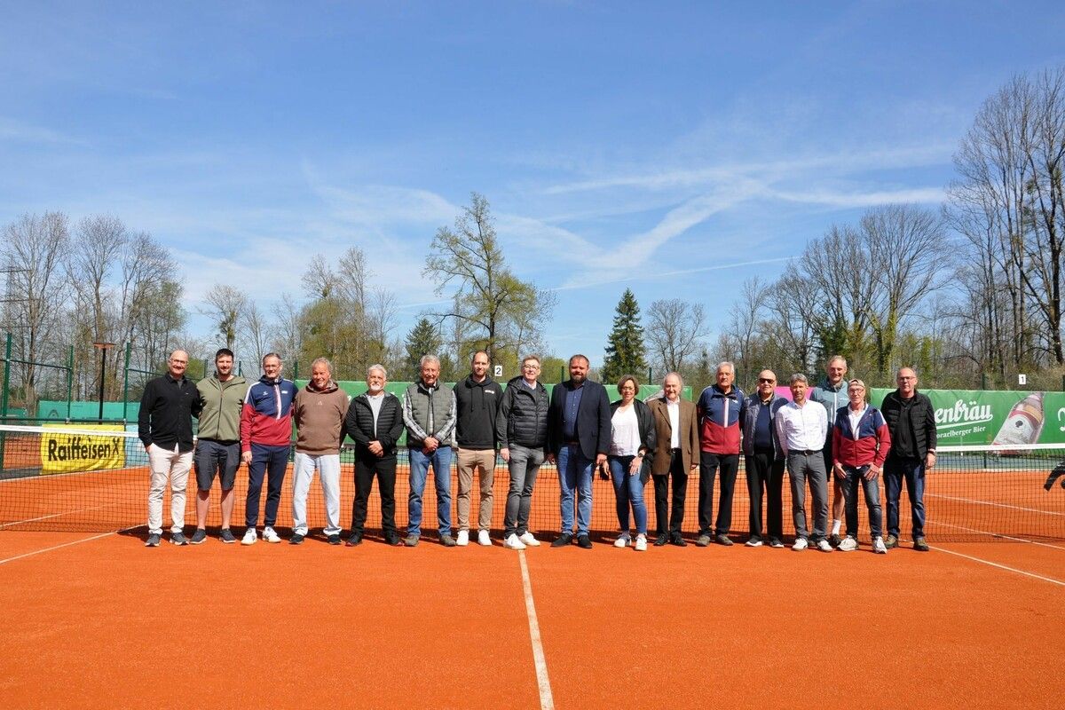 Die neue Anlage steht für die gemeinsamen Anstrengungen vieler Beteiligter, die die Sanierung möglich gemacht haben.⇒LCF (3)