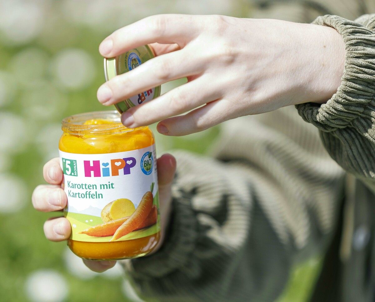 Die Polizei fahndet in Österreich, Tschechien und der Slowakei nach einem möglichen Erpresser, der die Babygläschen vergiftet hat. ⇒Apa