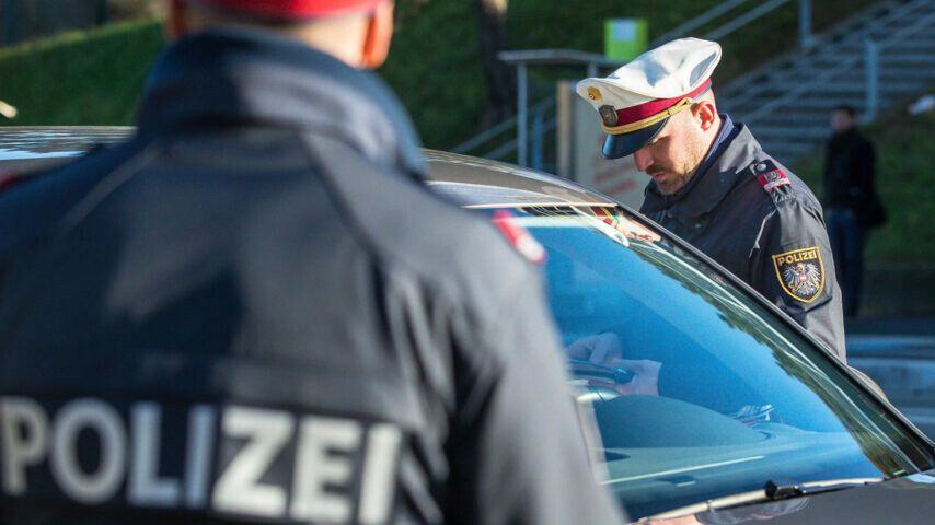 Die Polizei führte verstärkt Kontrollen durch.⇒symbol/BMI